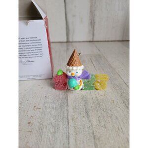 Hallmark sweet decade 2023 glitter snowman ornament Xmas